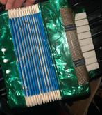 Groene Accordeon - 48-bas werkt perfect, Overige merken, Met riemen, 48-bas, Gebruikt