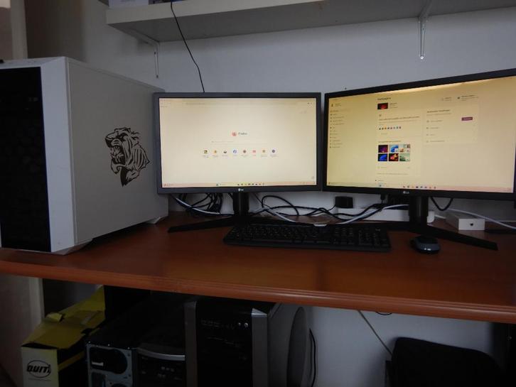 Game pc I7-9700k incl. 2x 24 LG inch monitor aangeboden, Computers en Software, Desktop Pc's, Zo goed als nieuw, 3 tot 4 Ghz, HDD