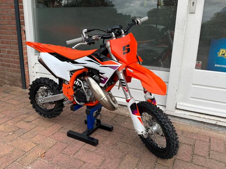 ktm sx 50 2024 crossmotor sx50 geen tc mc gasgas husqavarna, Fietsen en Brommers, Brommers | Crossbrommers, Zo goed als nieuw