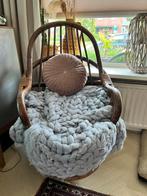 Vintage Manou Rotan draaistoel, Huis en Inrichting, Stoelen, Ophalen, Zo goed als nieuw, Bruin, Vijf, Zes of meer stoelen