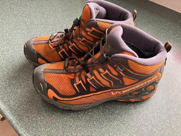 Bergschoenen La Sportiva maat 37 (valt 36) gore-tex beschikbaar voor biedingen