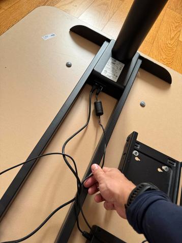 Ikea Bekant Elektrisch Stabureau 160x80cm - afbeelding 6