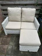 Tuinbank twee-persoons met wicker vlechtwerk design, Tuin en Terras, Ophalen, Zo goed als nieuw, Wicker