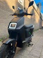 Iva ncf elektrische scooter brommer, Fietsen en Brommers, Brommeronderdelen | Scooters, Ophalen, Zo goed als nieuw, Overige typen