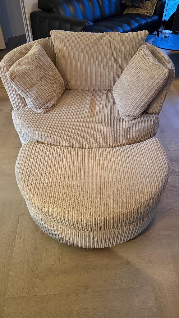 Ronde love seat / lounge stoel draaibaar, Huis en Inrichting, Banken | Sofa's en Chaises Longues, Zo goed als nieuw, Tweepersoons