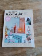 Happy Handmade Living Magazine - Editie 10, Ophalen of Verzenden, Zo goed als nieuw, Breien en Haken