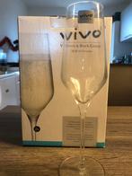 2 champagneglazen nieuw Villeroy en Boch, Huis en Inrichting, Keuken | Servies, Nieuw, Glas, Overige stijlen, Glas of Glazen
