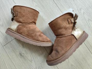 Graceland Laarsjes Maat 34 Uggs look like  beschikbaar voor biedingen