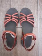 Teva Kayenta dames sandalen maat 10 (= 41) bordeaux rood, Teva, Gedragen, Rood, Sandalen of Muiltjes