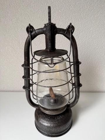 Frowo 105 stormlantaarn / stormlamp beschikbaar voor biedingen