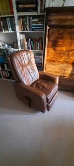 Culumus elektriche leren stoel, Huis en Inrichting, Fauteuils, Ophalen of Verzenden, Zo goed als nieuw
