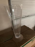 Hoge grote glazen vaas, Overige kleuren, 50 tot 75 cm, Ophalen of Verzenden, Glas