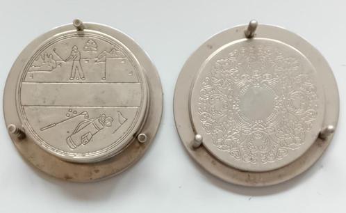 Te Koop: Twee sets metalen onderzetters., Huis en Inrichting, Woonaccessoires | Onderzetters, Nieuw, Glas of Kopje, Ophalen of Verzenden