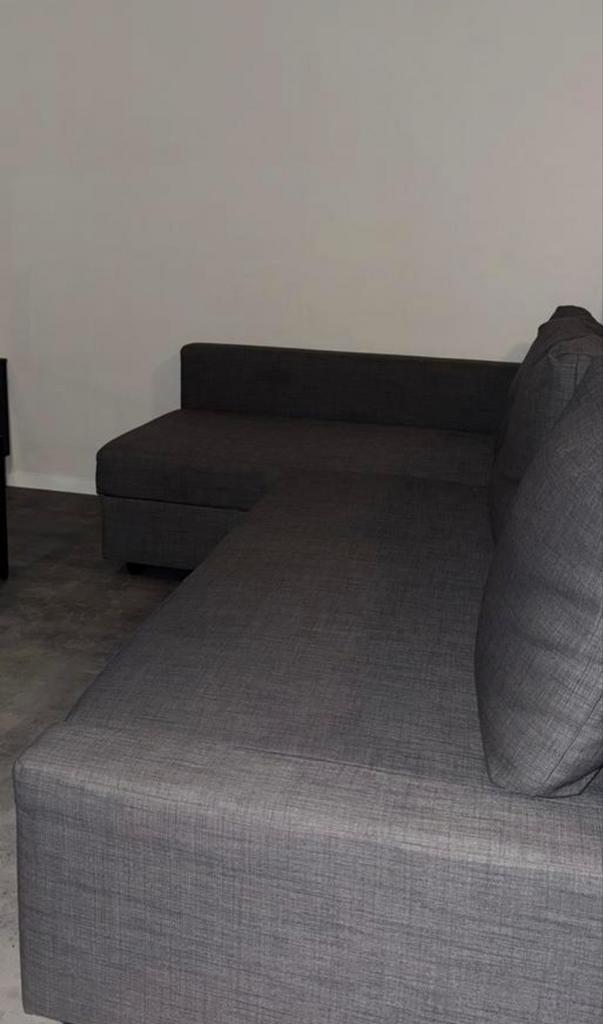 Grijze slaapbank ikea friheten, Huis en Inrichting, Slaapkamer | Slaapbanken, Zo goed als nieuw, Overige maten, Tweepersoons, Grijs
