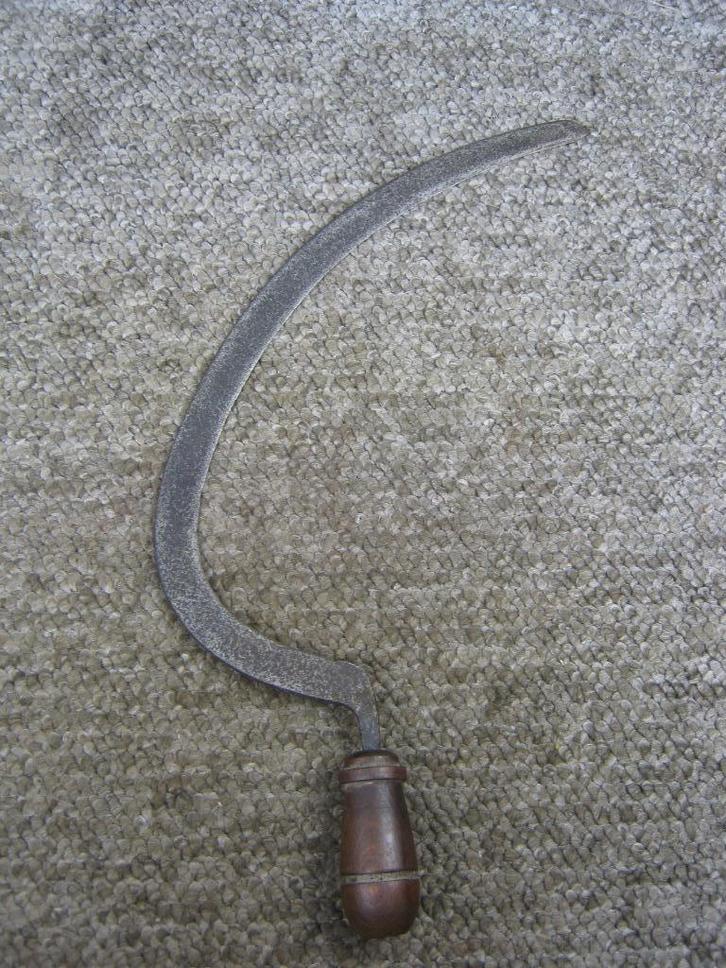 Sikkel    ---REPARATIE STAAL ZIE FOTO !! ---, Antiek en Kunst, Antiek | Gereedschap en Instrumenten, Verzenden