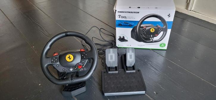 Ferrari stuur thrustmaster T98 nieuw bijna gratis, Spelcomputers en Games, Spelcomputers | Sony PlayStation Consoles | Accessoires