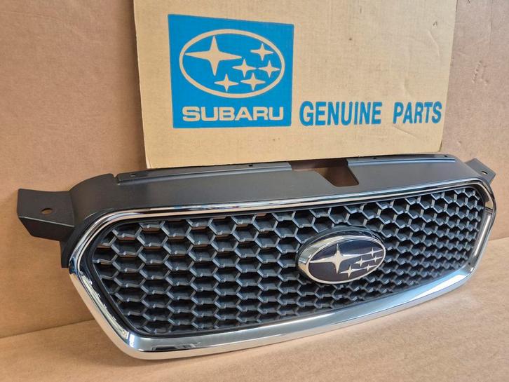 subaru legacy IV BP5 spec B honeycomb grill 91122AG100 oem, Auto-onderdelen, Carrosserie en Plaatwerk, Bumper, Subaru, Voor, Gebruikt