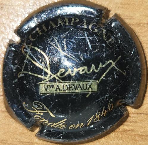 Champagnecapsule DEVAUX zwart & goud nr.03, Verzamelen, Wijnen, Gebruikt, Champagne, Frankrijk, Ophalen of Verzenden