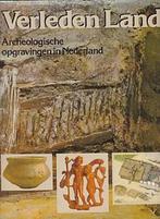 Verleden land, Archeologische opgravingen in Nederland., 14e eeuw of eerder, Nieuw, Ophalen of Verzenden, Bloemers
