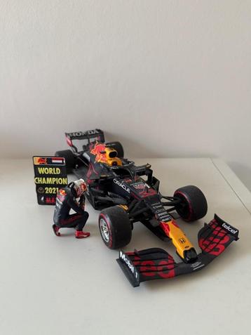 Max Verstappen schaalmodel 1:18 GP Abu Dhabi 2021 WK Lim Ed. beschikbaar voor biedingen