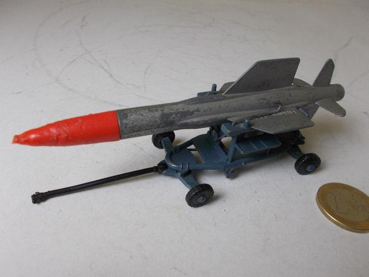 1959 Corgi Toys 350. THUNDERBIRD GUIDED MISSILE ON TRAILER., Hobby en Vrije tijd, Modelauto's | 1:43, Gebruikt, Overige typen