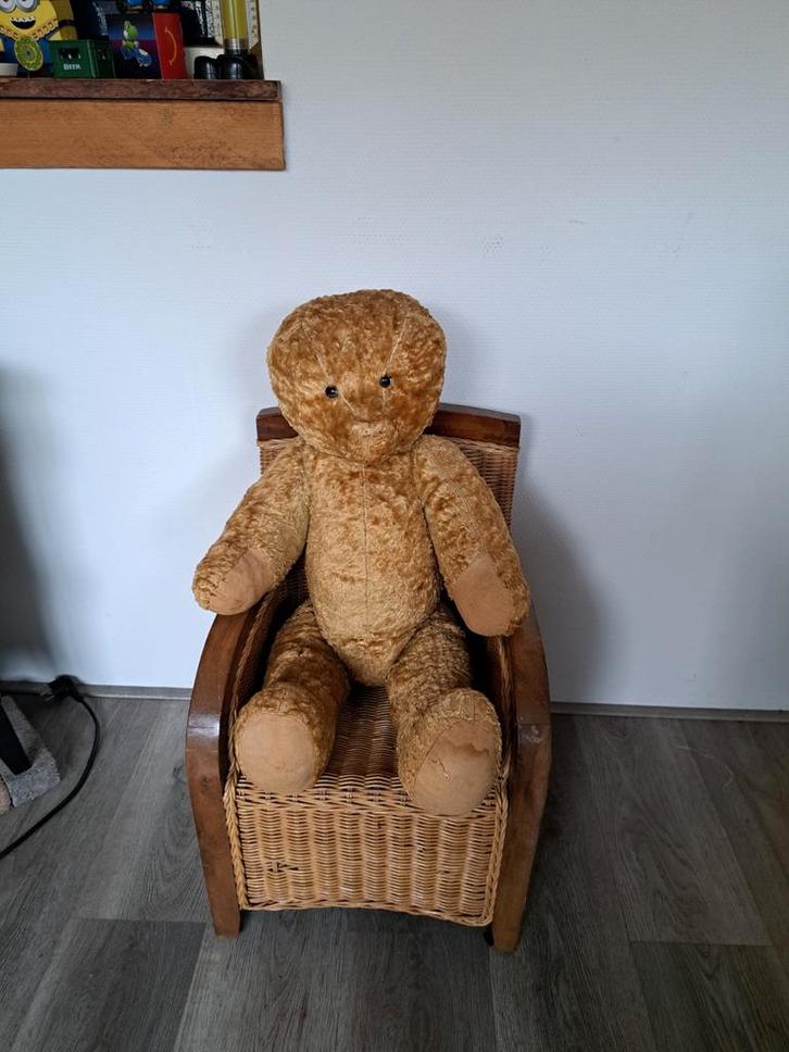 Oude Beer met Stoel, Antiek en Kunst, Antiek | Speelgoed, Ophalen