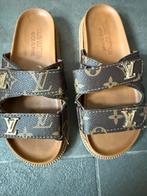 slipper maat 36, Kleding | Dames, Ophalen of Verzenden, Zo goed als nieuw, Zwart
