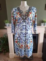 K-Design K Design plaatje van een jurk M 38 40 gratis verz, Kleding | Dames, Maat 38/40 (M), K-design, Zo goed als nieuw, Knielengte