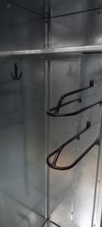 Zgan  verzinkte zadelkast 60 x 60 x150, Dieren en Toebehoren, Paarden en Pony's | Overige Paardenspullen, Ophalen, Zo goed als nieuw