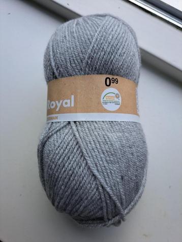 5 bollen grijs - 100gr - ROYAL - Zeeman beschikbaar voor biedingen