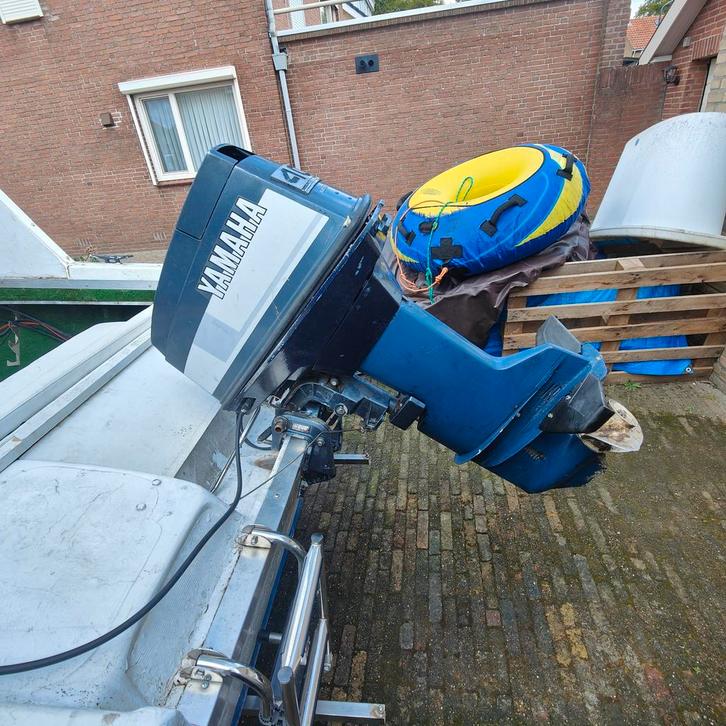 Yamaha 40pk 2t Buitenboordmotor eventueel met boot en traile, Watersport en Boten, Buiten- en Binnenboordmotoren, Gebruikt, Benzine
