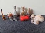 Verzameling Poezenbeeldjes Steen/Hout - Katten beeldjes, Ophalen of Verzenden, Gebruikt, Dier