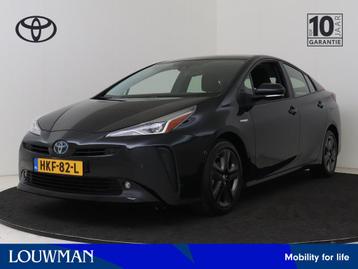 Toyota Prius 1.8 Executive | LED | Head-Up Display | Parkeer beschikbaar voor biedingen