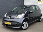 Peugeot 107 1.0-12V XR AIRCO/ELKRAMEN/TOERENTELLER/APK, Voorwielaandrijving, Stof, Gebruikt, Zwart