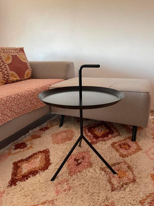 Hay - DLM XL Bijzettafel Black, Huis en Inrichting, Tafels | Bijzettafels, Gebruikt, Rond, 60 cm of meer, Minder dan 55 cm, Overige materialen