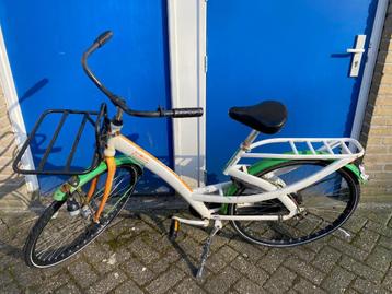 Postcode Loterij dames transportfiets incl. voordrager beschikbaar voor biedingen
