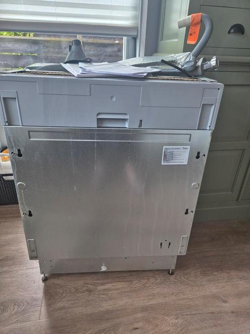 Whirlpool, type ADG 7433FD, Witgoed en Apparatuur, Vaatwasmachines, Gebruikt, Inbouw, 85 tot 90 cm, 45 tot 60 cm, Minder dan 10 liter