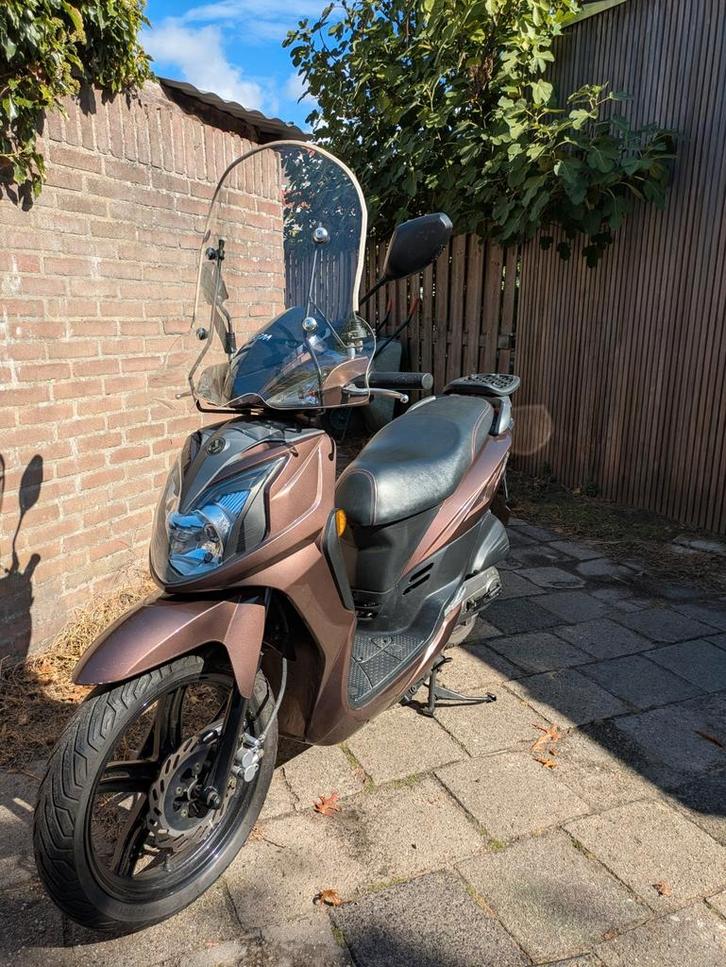 Sym Symphony SR50, Fietsen en Brommers, Scooters | SYM, Zo goed als nieuw, Overige modellen, Maximaal 45 km/u, Benzine, Ophalen
