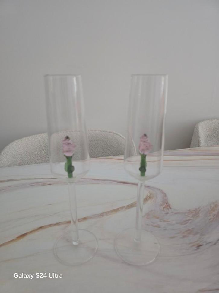 Champagneglazen met Roos - Nieuw! Ophalen, Huis en Inrichting, Woonaccessoires | Vazen, Nieuw, Overige kleuren, Minder dan 50 cm
