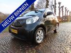 Toyota iQ 1.0 VVTi Comfort Airco Xenon Stuurbekrachtiging Lm, Gebruikt, Elektrische ramen, 4 stoelen, Origineel Nederlands
