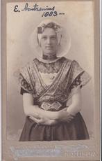 mooie cdv klederdracht Middelburg ca. 1900, Verzamelen, Foto's en Prenten, Gebruikt, Foto, Klederdracht, Ophalen of Verzenden