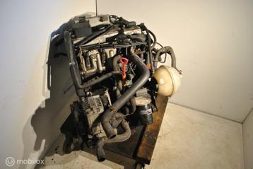 Motor AGG Vw Golf III 2.0 GL ('91-'97) 048103373 beschikbaar voor biedingen