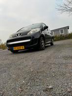 Peugeot 107 1.0 12V 5DR 2010 Zwart, Voorwielaandrijving, 4 stoelen, Origineel Nederlands, Handgeschakeld