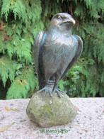 077* Bronzen Torenvalk (Boven €75 geen verzendkosten), Ophalen of Verzenden, Nieuw, Overige materialen, Dierenbeeld