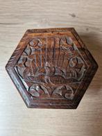 Houten Doosje met Vogel Motief, Antiek en Kunst, Ophalen of Verzenden