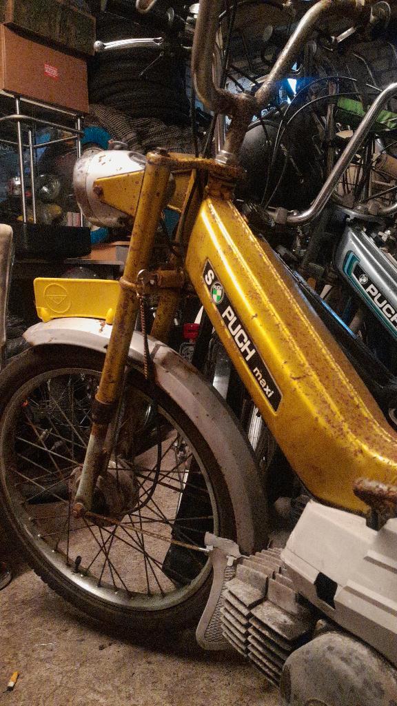 Puch Maxi groot en divers aanbod, Fietsen en Brommers, Brommeronderdelen | Puch, Gebruikt, Frame, Ophalen