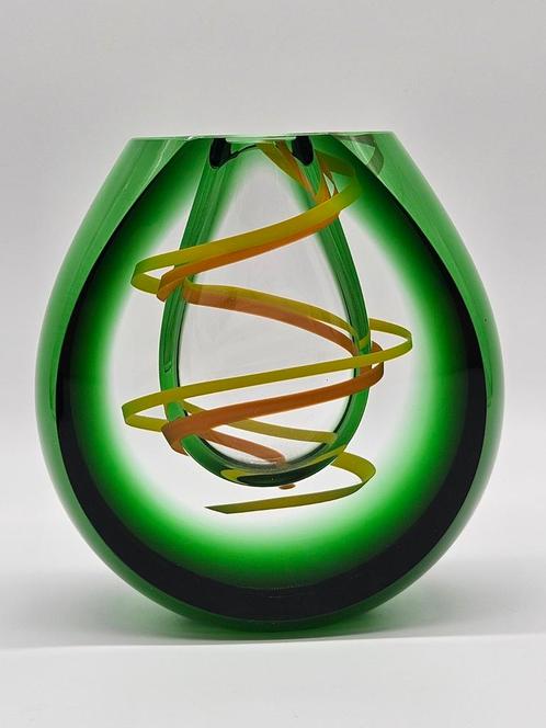 Prachtige moderne vaas glas gesigneerd Pavel Havelka, Antiek en Kunst, Antiek | Glas en Kristal, Ophalen of Verzenden