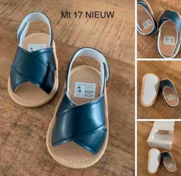 Sandaaltjes mt 17 NIEUW beschikbaar voor biedingen