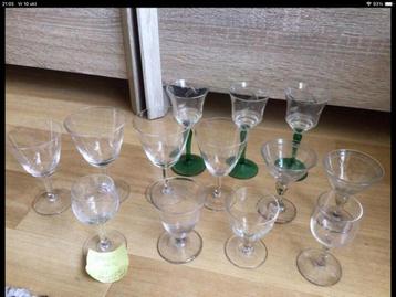 Antieke glaasjes💥mooi geslepen beschikbaar voor biedingen