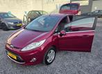 Ford Fiesta 1.25 Ghia 5 deurs netjes, Auto's, Voorwielaandrijving, Stof, Zwart, 525 kg